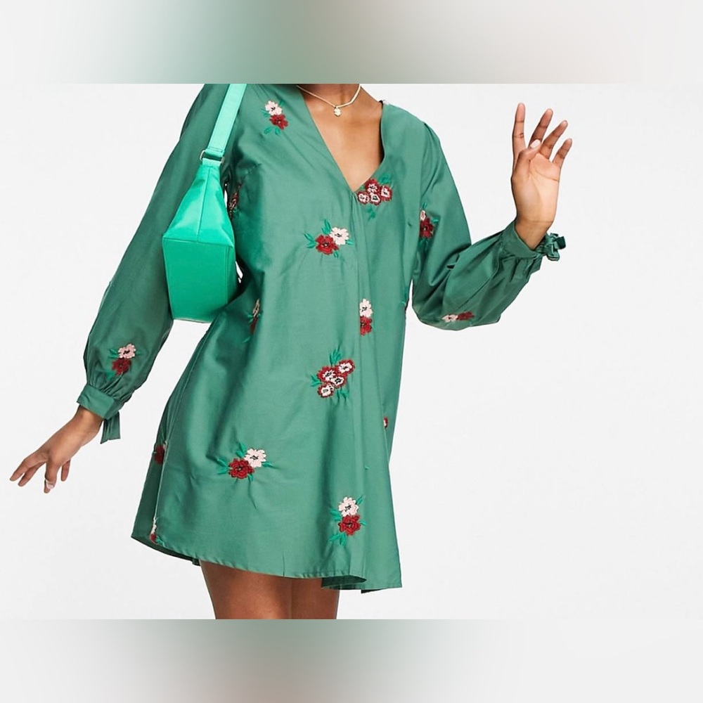 ASOS DESIGN • Cotton poplin • Deep V front and back•Trapeze mini dress • Size10